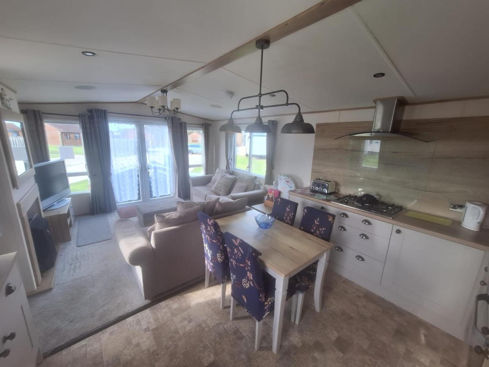 Beautiful Holiday 3 Bed Home Camber-Sands ภายนอก รูปภาพ